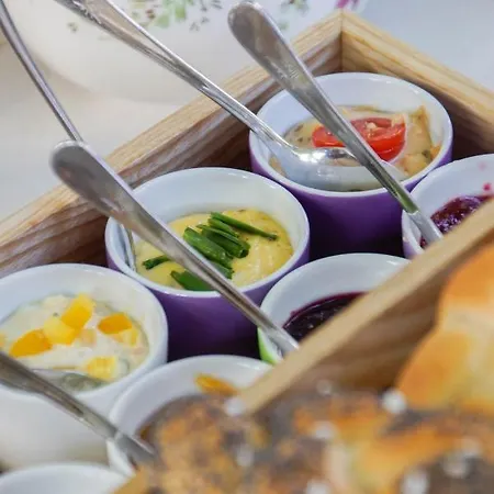 ベッド・アンド・ブレックファスト Waldruhe - Bett, Fruehstueck & Ein Laecheln 4*