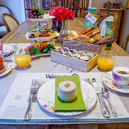 Waldruhe - Bett, Fruehstueck & Ein Laecheln 4*