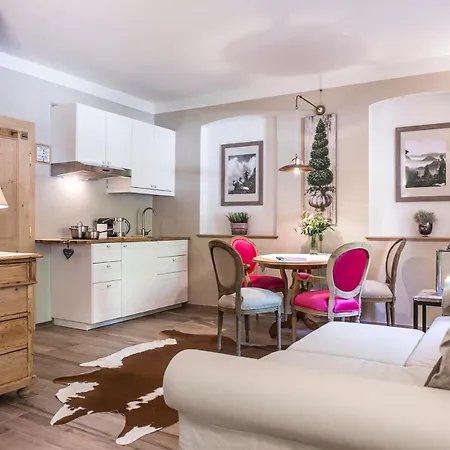 Waldruhe - Bett, Fruehstueck & Ein Laecheln 4* バート・アウスゼー