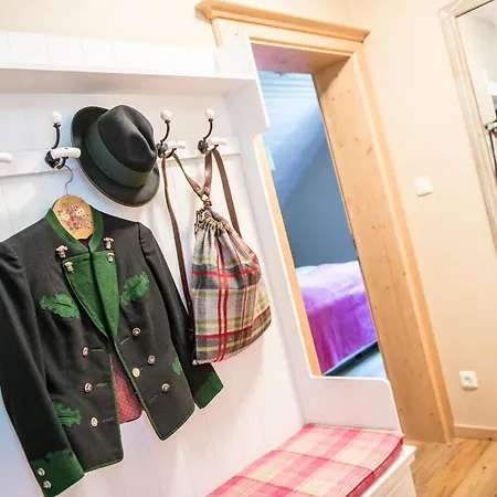 Waldruhe - Bett, Fruehstueck & Ein Laecheln فندق مبيت وإفطار 4*