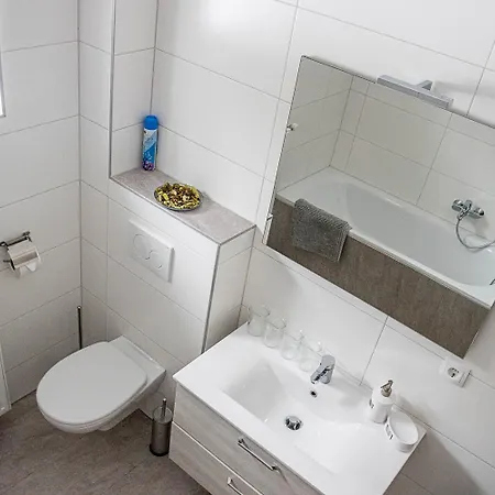 ベッド・アンド・ブレックファスト Waldruhe - Bett, Fruehstueck & Ein Laecheln 4*