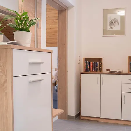 Waldruhe - Bett, Fruehstueck & Ein Laecheln 4*