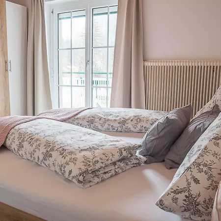 Waldruhe - Bett, Fruehstueck & Ein Laecheln ベッド・アンド・ブレックファスト