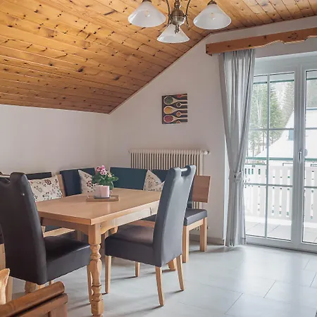 Bed & Breakfast Waldruhe - Bett, Fruehstueck & Ein Laecheln Bad Aussee