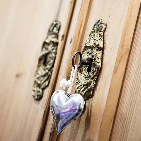 Waldruhe - Bett, Fruehstueck & Ein Laecheln 4*