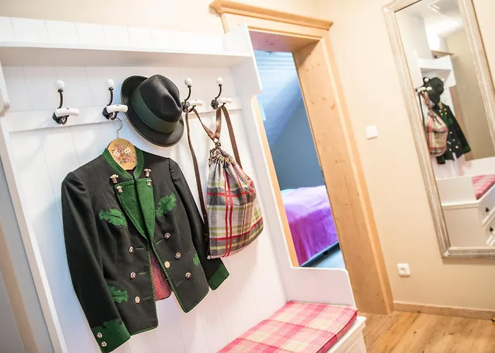 Waldruhe - Bett, Fruehstueck & Ein Laecheln B&B 4*