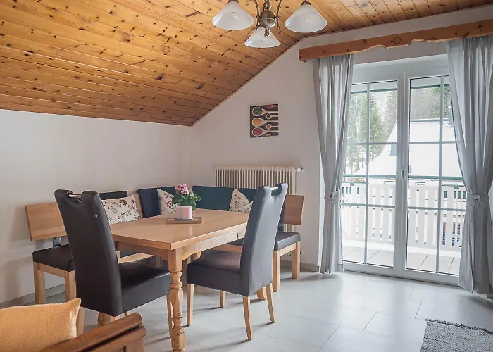 B&B Waldruhe - Bett, Fruehstueck & Ein Laecheln 