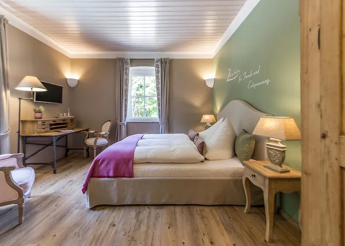 Frühstückspension Waldruhe - Bett, Frühstück&ein Lächeln Bad Aussee